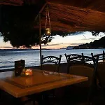 Апартаменты Sunce Beachfront *