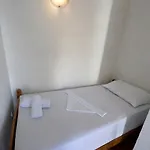 Sunce Beachfront * Подгора