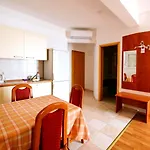 Apartamento Sunce Beachfront Podgora (Split-Dalmatia)