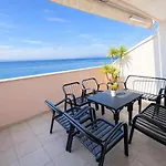 Sunce Beachfront Apartamento