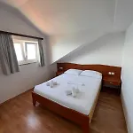 Apartamento Sunce Beachfront Podgora (Split-Dalmatia)