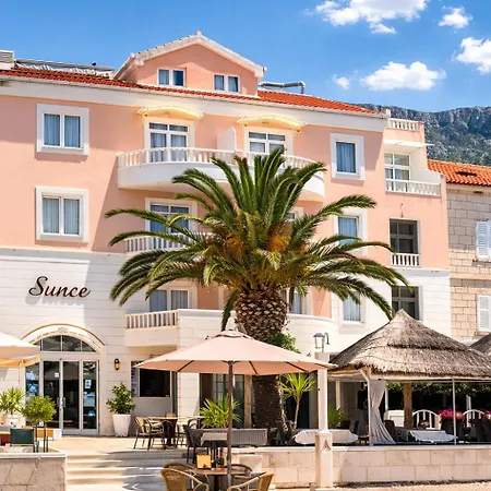 Sunce Beachfront Appartement Podgora (Split-Dalmatia)