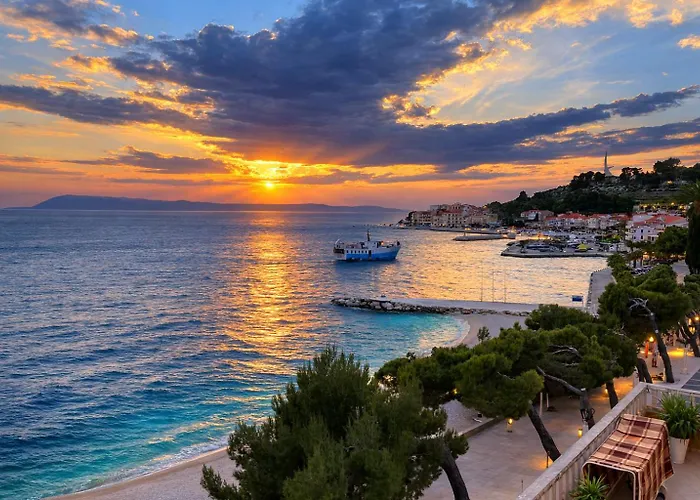 Sunce Beachfront Podgora (Split-Dalmatia)