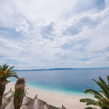 Sunce Beachfront Apartmán