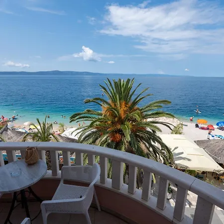 Sunce Beachfront Apartment *