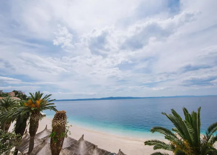 Sunce Beachfront Apartment