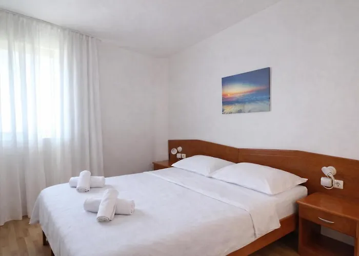 Sunce Beachfront Podgora (Split-Dalmatia)