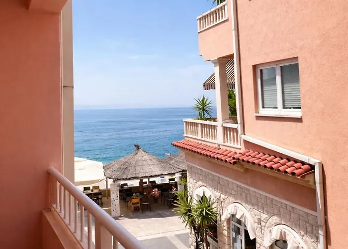 Sunce Beachfront * Podgora (Split-Dalmatia)