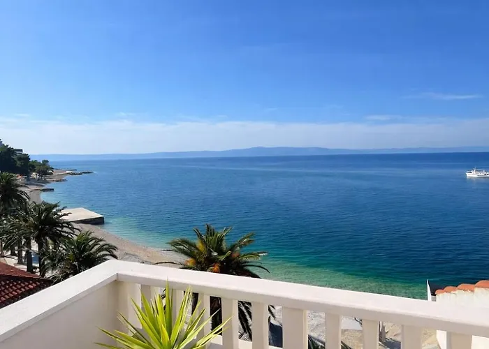 Sunce Beachfront Podgora (Split-Dalmatia)