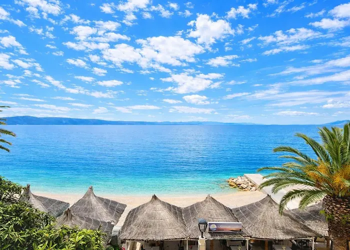 Sunce Beachfront Apartment Podgora (Split-Dalmatia)